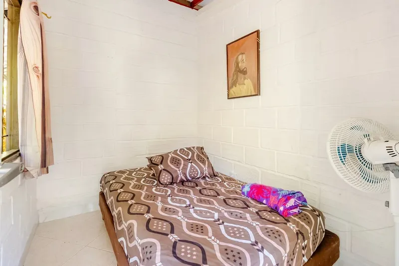 Habitación 4: 1 cama doble